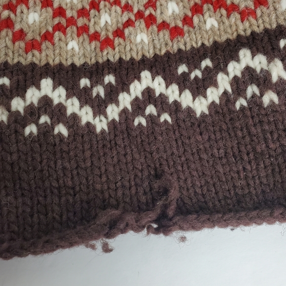 Chilly Dog Hand Knit Dog Sweater Medium??  Hand Knit Moose Moosey Antlers FLAW - Picture 3 of 14